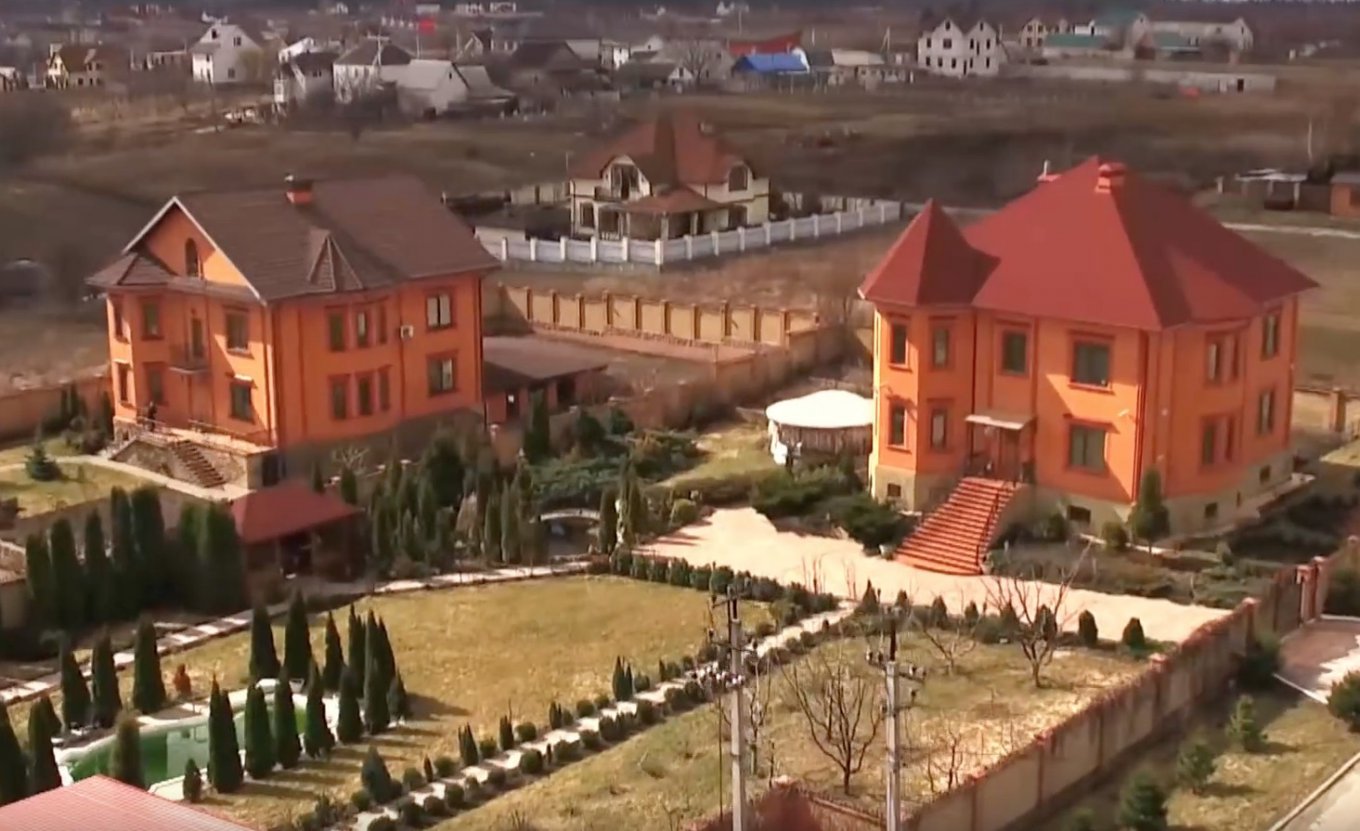 Имение Владимира Сущенко