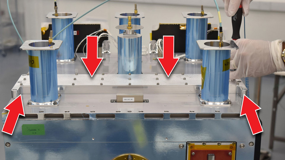 Рукава с капсулами / © General Atomics