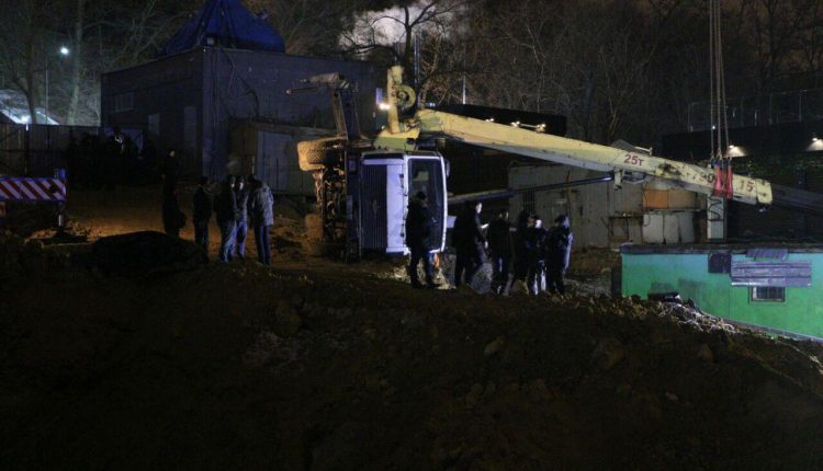 На Ланжероне упал строительный кран