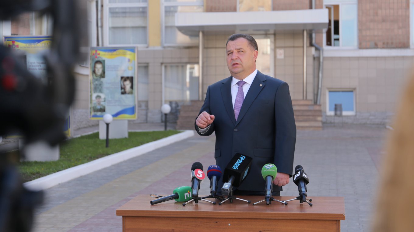 Степан Полторак анонсировал модернизацию самолетов по новейшим технологиям.