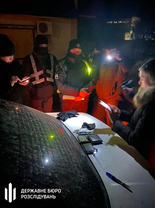 В Хмельницком полицейский сбывал информацию из закрытой системы МВД