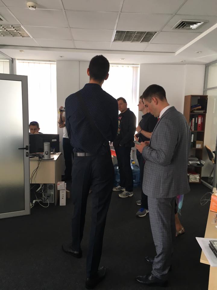 СБУ провела обыски в редакции издания «Страна.ua» и квартирах ряда журналистов