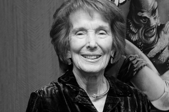 Ушла из жизни легендарная голливудская актриса Джули Адамс