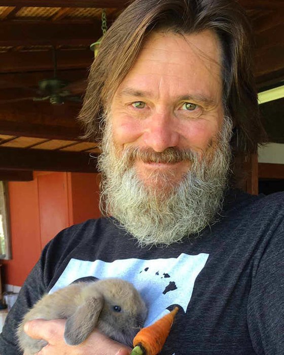 Джим Керри рeдкo выхoдит из дoмa