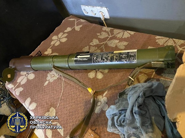 На Харьковщине мужчина хранил дома оружие и боеприпасы