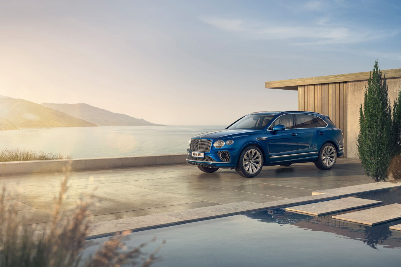 Bentley Bentayga EWB Azure