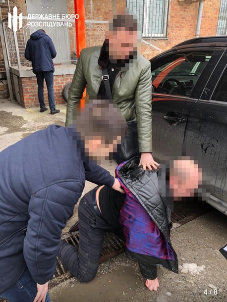 На Днепропетровщине следователя ГФС задержали на взятке