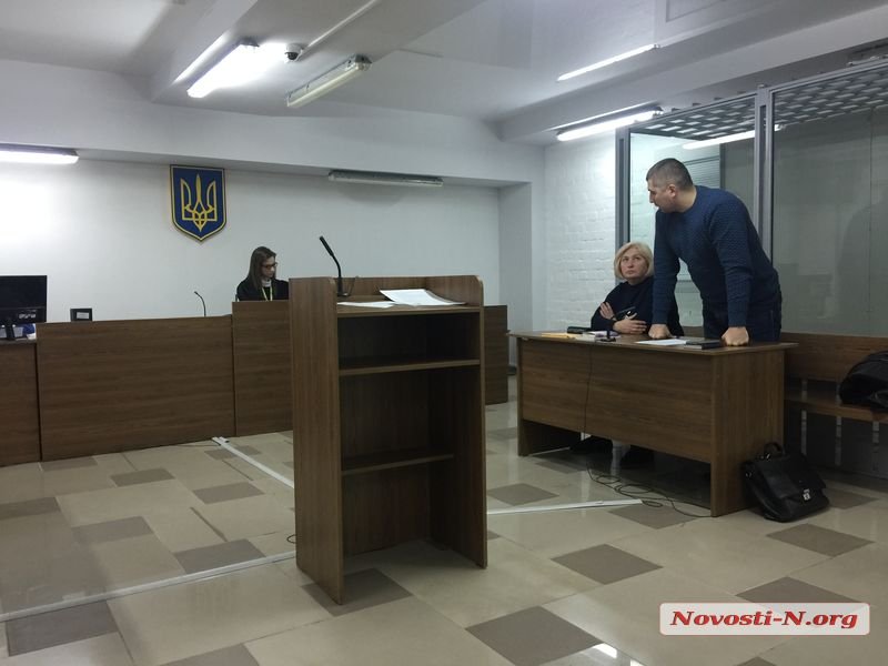 В Николаеве подсудимый порезал вены в зале суда