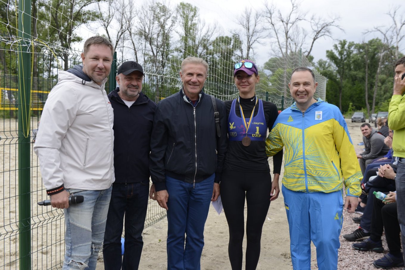 Константин Стогний, Андрей Лопушанский, Сергей Бубка, Диана Лунина, Вадим Гутцайт в киевском центре СЕТ