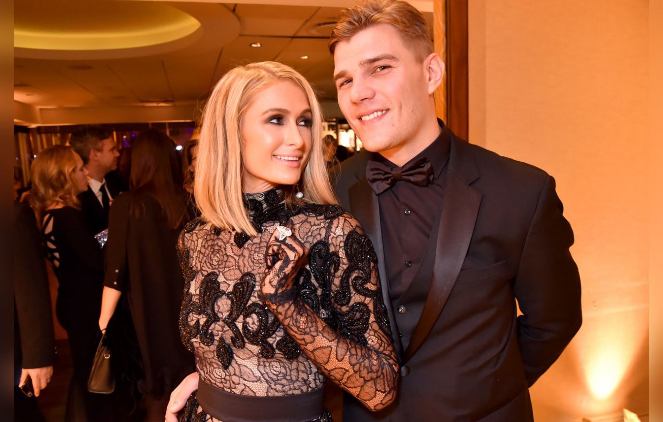 Пэрис Хилтон назвала причину отмены свадьбы