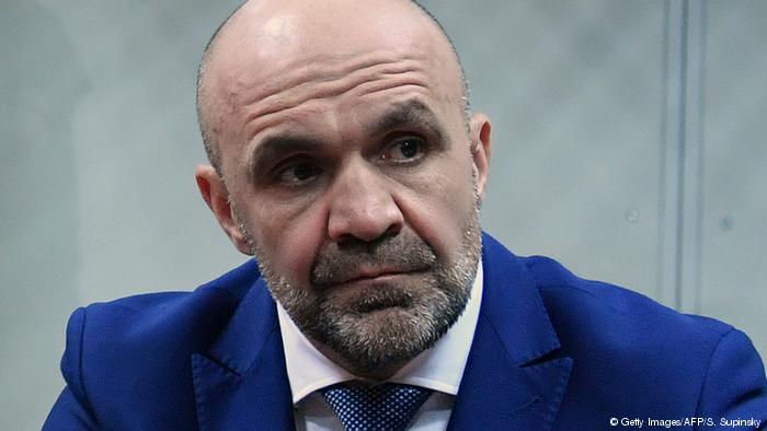 Владислав Мангер