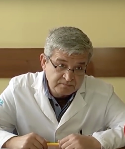 Главный врач клиники Медиком Авершин Валерий Иванович 