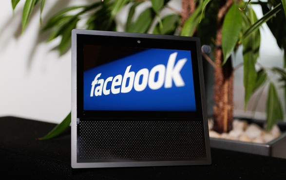 Facebook выпустила первый гаджет