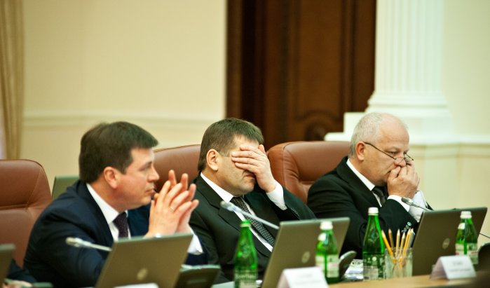 Что скрывается в декларациях о доходах украинских министров? Источник фото – 2000.ua