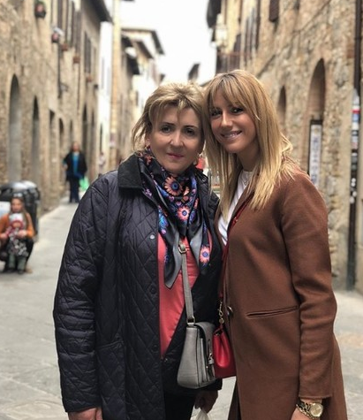 Леся Никитюк с мамой