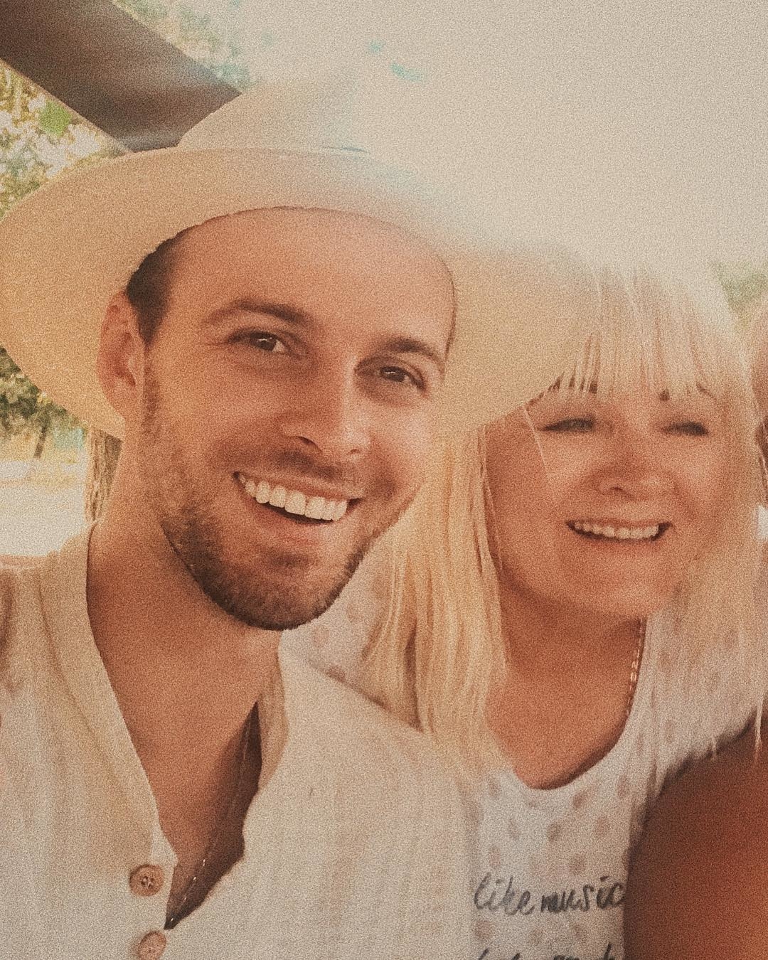 Макс Барских с мамой