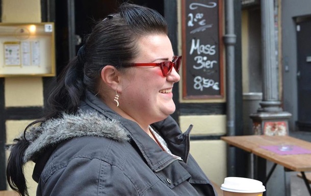 Рэперша alyona alyona даст первый сольный концерт