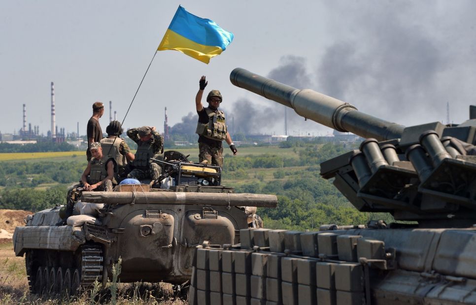 На Донбассе украинские военные двинули врага на 6 км