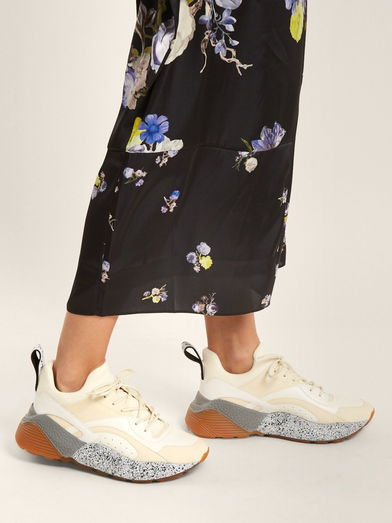 © www.matchesfashion.com