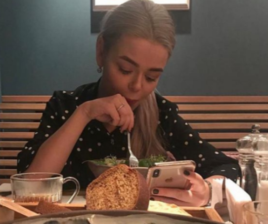 Алина Гросу показала, как выглядит в реальной жизни