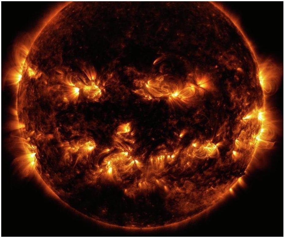 Джек-фонарь в виде солнца