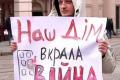 Українцям, які повернуться додому з-за кордону, будуть платити. А тим, хто залишився в країні у найважчі часи? 