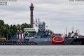 Російський корабель замаскували під будинок для захисту від дронів
