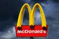 Дрони вдарили по складам McDonald's у Броварському районі, пожежа стає сильнішою (відео)