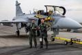 Saab вперше підняла в повітря новий двомісний винищувач Gripen F