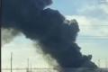 Палає нафтоперекачувальна станція "Тингута" у Волгоградській області, небо затягло чорним димом (відео)