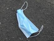 На Тайване из использованных масок делают зарядные устройства (видео)