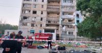 Російська авіація розбомбила 9-поверхівку на Одещині, тіла загиблих складають рядами (фото, відео)