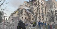 У Києві вже 30 жертв обстрілу з боку РФ, завали ще розбирають (фото)