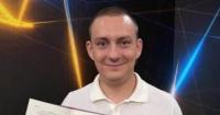 Оборонець Маріуполя отримав подарунок від Джоан Ролінґ після 1494 днів полону