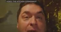 Американський волонтер годує бійців ЗСУ на передовій