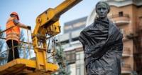 У Києві демонтують захисні конструкції з пам'яток для оцінки їхнього стану