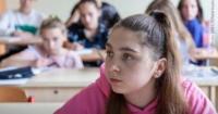 Українка змінила професію через булінг сина в польській школі