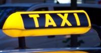 Таксистов хотят обязать ставить кассовые аппараты в авто