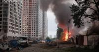 Наслідки нічної атаки на Київ: руйнування житлових будинків та пожежі