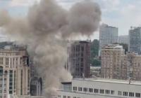 "Я додому хочу!": з’явились відео перших секунд після падіння "Герані" неподалік "Олімпійської" у Києві