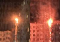 В Одесі вибухи: дрон влучив у багатоповерхівку (відео)