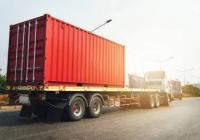 Автомобільні контейнерні перевезення вантажів: що потрібно знати?