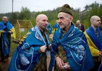 Наші вдома: додому з полону повернулися 205 українських захисників (фото)