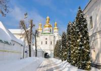Уперше з часів Другої світової війни Росія вдарила по Києво-Печерській лаврі: відео моменту удару