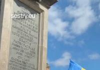 Акція на Замковій площі у Варшаві: учасники закликають до добросусідства між українцями, поляками та білорусами
