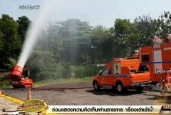 Нетрадиционный подход: В Таиланде в борьбе с загрязнениями воздуха распыляют воду с сахаром