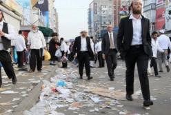 Украина повернула на историческом повороте куда-то не туда...