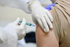 Нужно ли вакцинироваться от коронавируса тем, кто переболел?