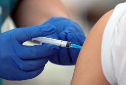 Правительство провалило собственный план вакцинации