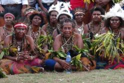 Статья начатая в Папуа и законченная на Майдане